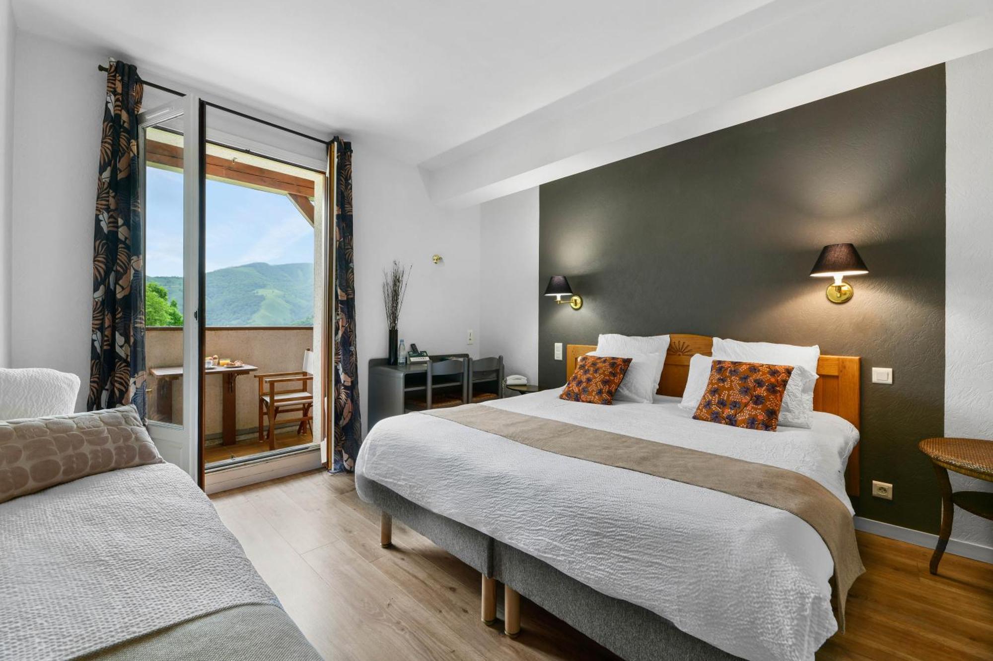 Logis Hotel Etchemaite Larrau Zewnętrze zdjęcie