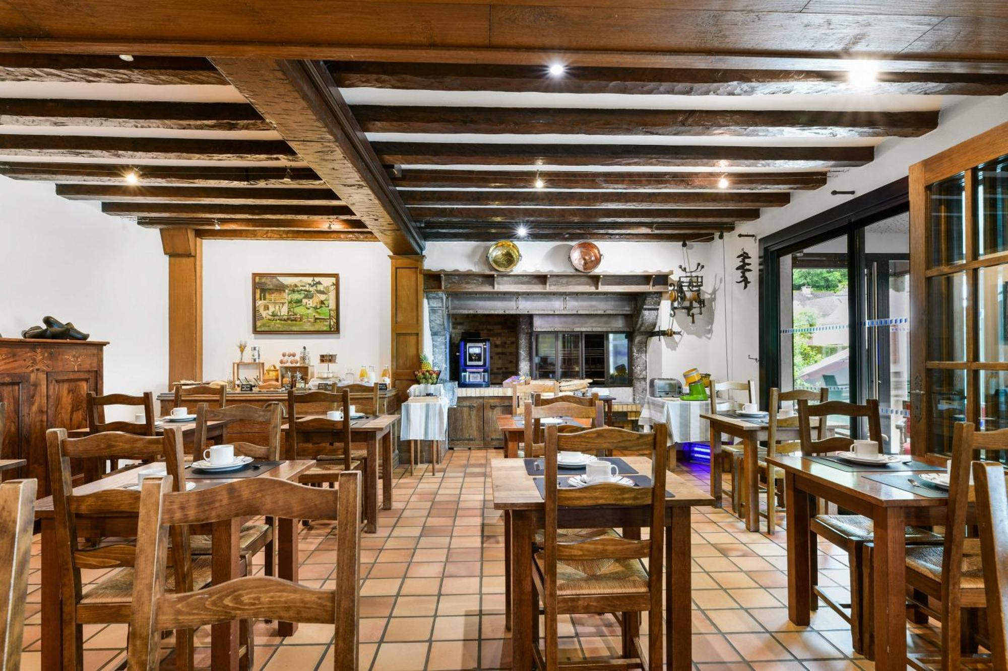 Logis Hotel Etchemaite Larrau Zewnętrze zdjęcie