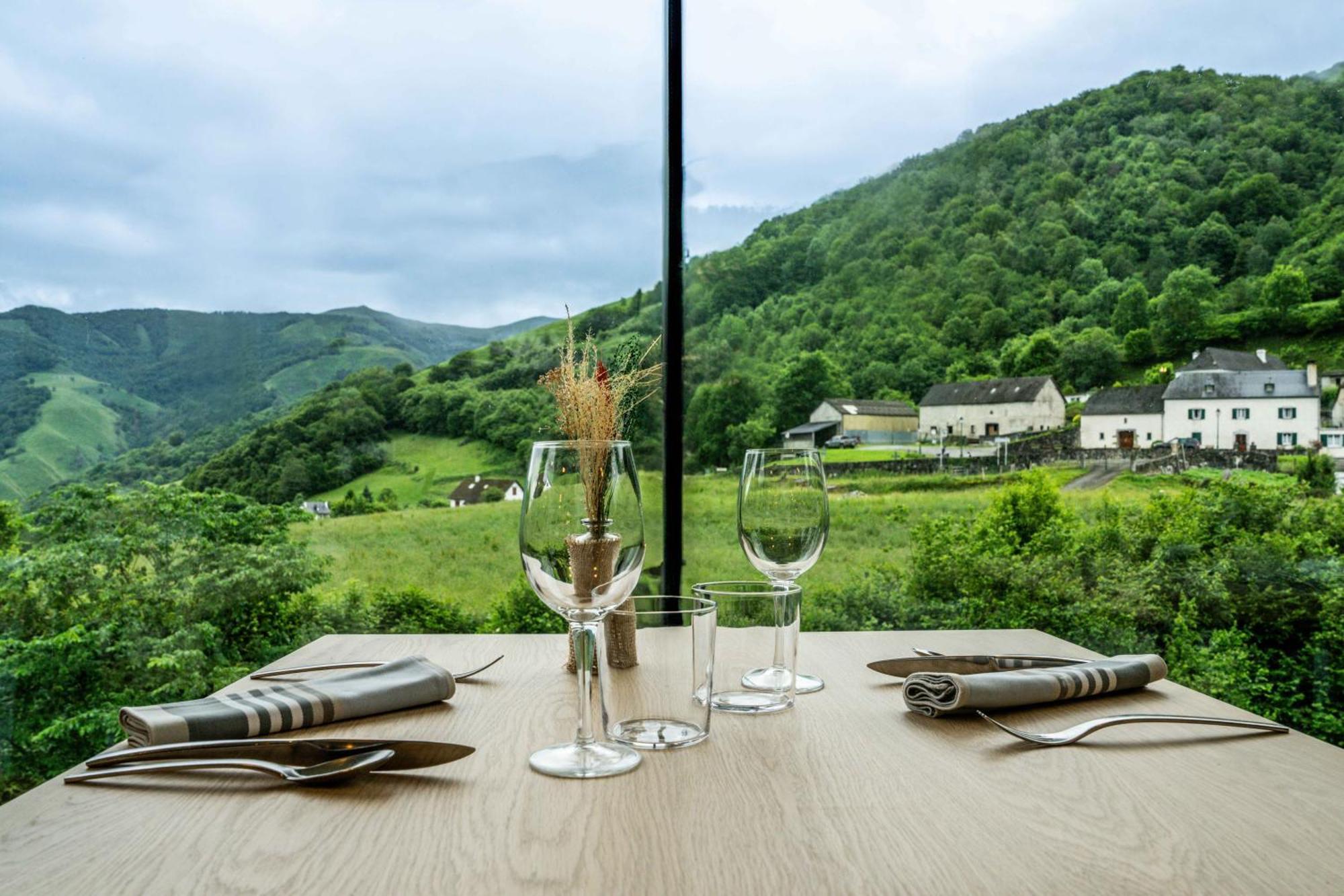 Logis Hotel Etchemaite Larrau Zewnętrze zdjęcie