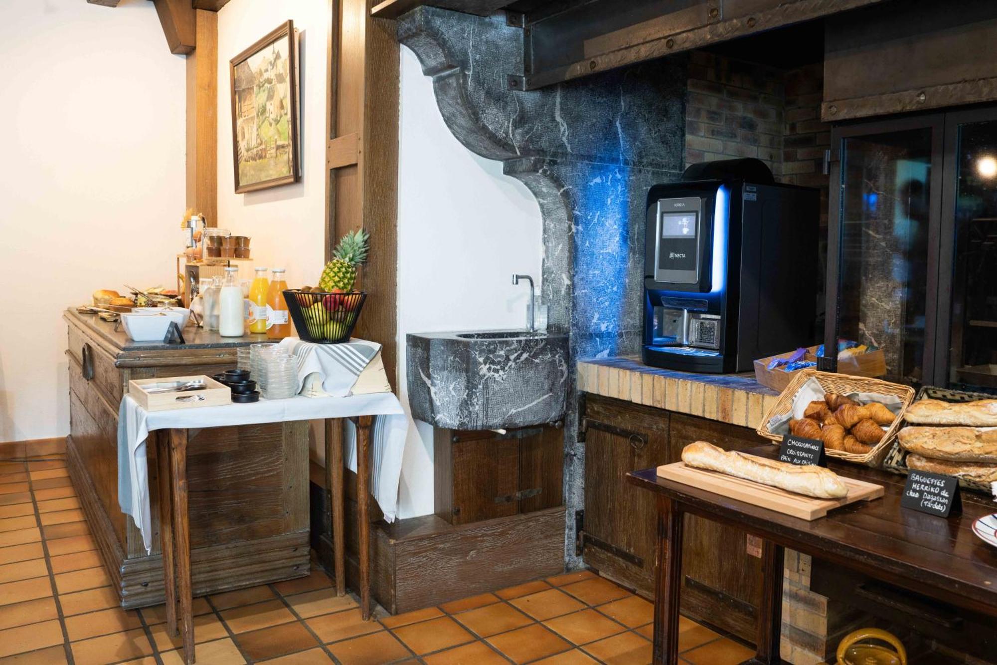 Logis Hotel Etchemaite Larrau Zewnętrze zdjęcie